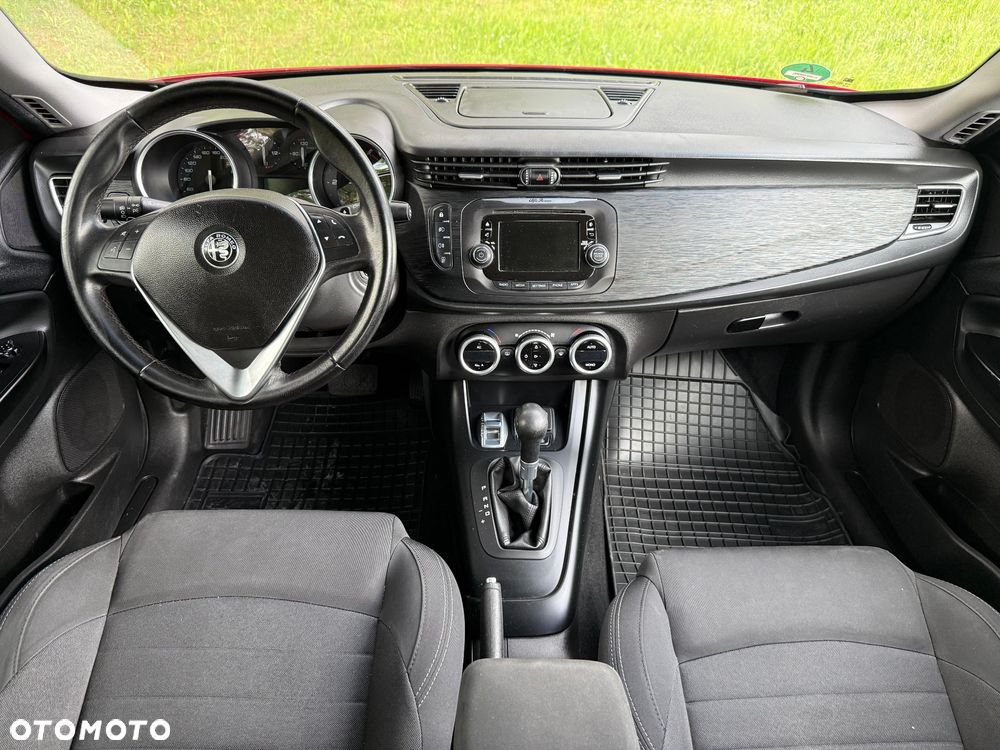 Alfa Romeo Giulietta - 9