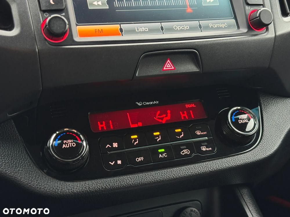 Kia Sportage 2.0 CRDI XL - 34