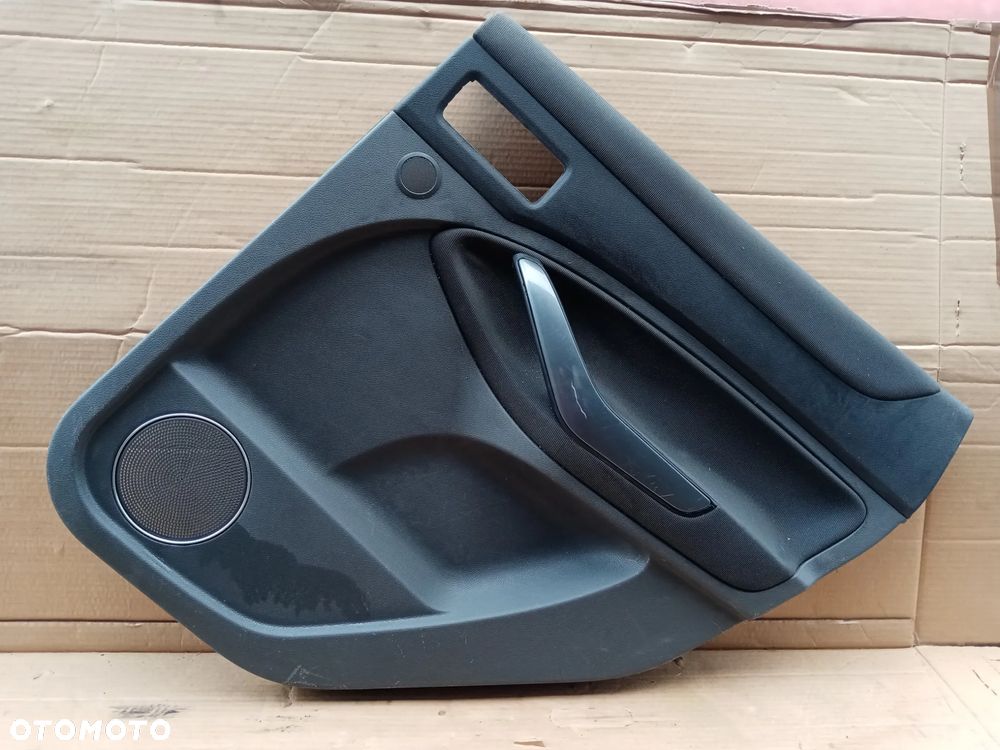 Boczek tapicerka prawy tył tylna prawa Ford Kuga MK1 - 1