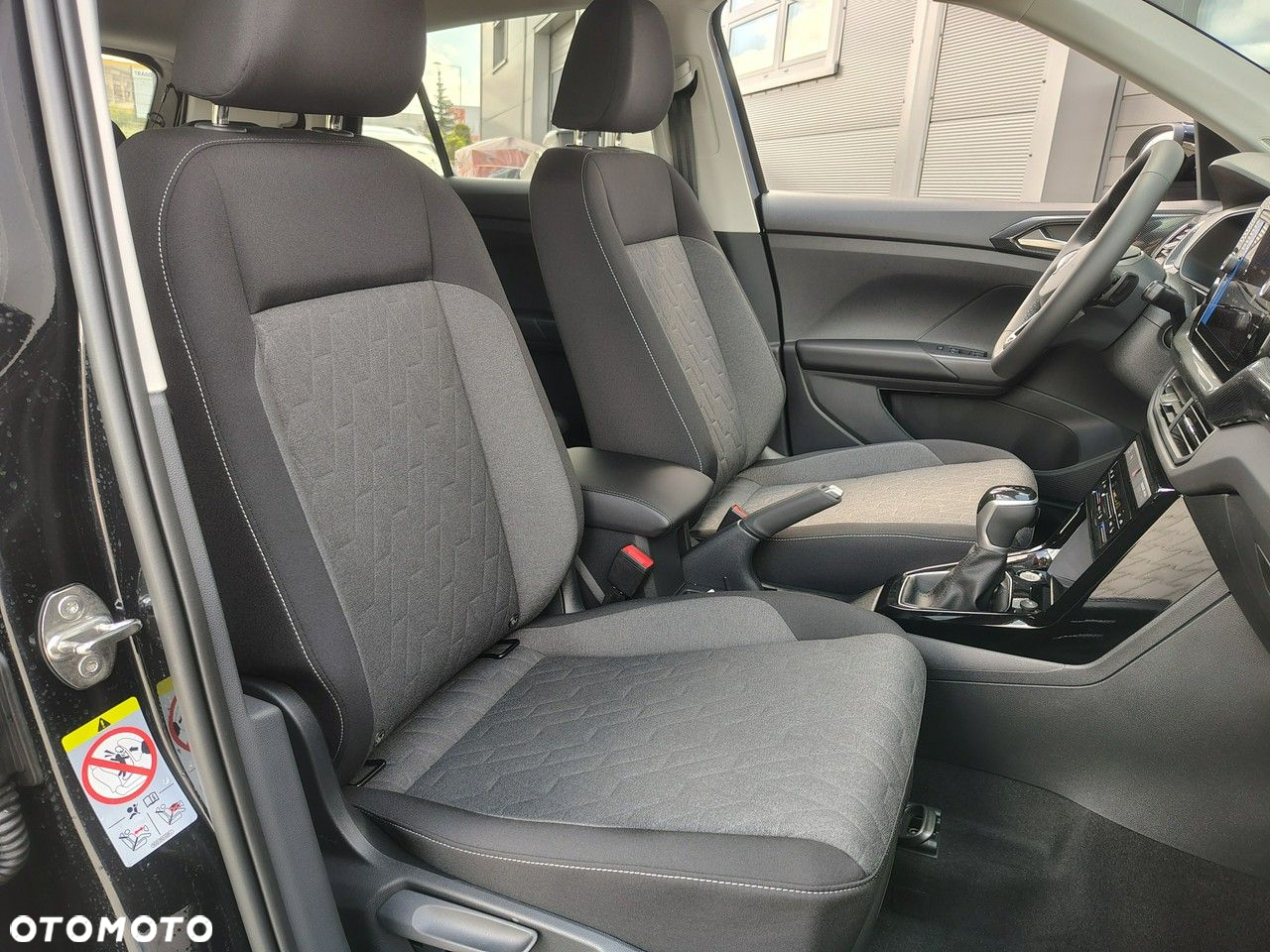 Volkswagen T-Cross - 9