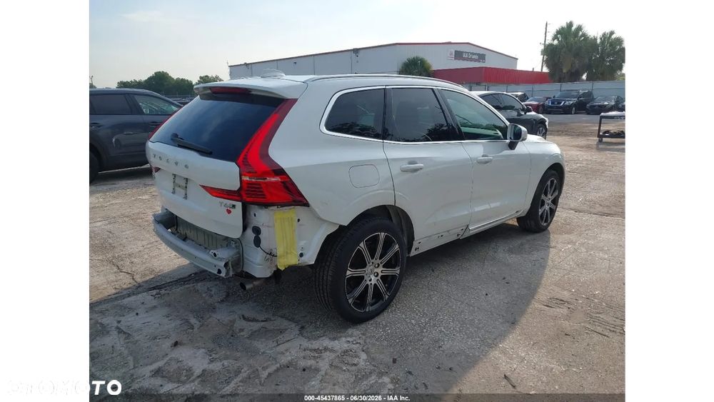 Volvo XC 60 T6 AWD Inscription - 4