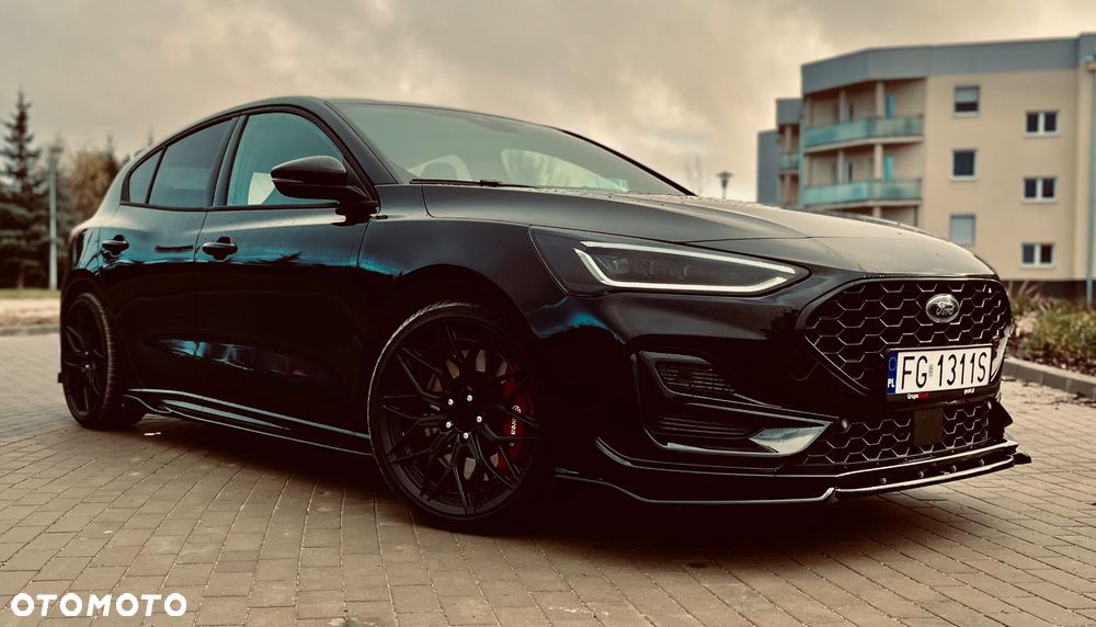 Ford Focus 2.3 EcoBoost ST X - 29