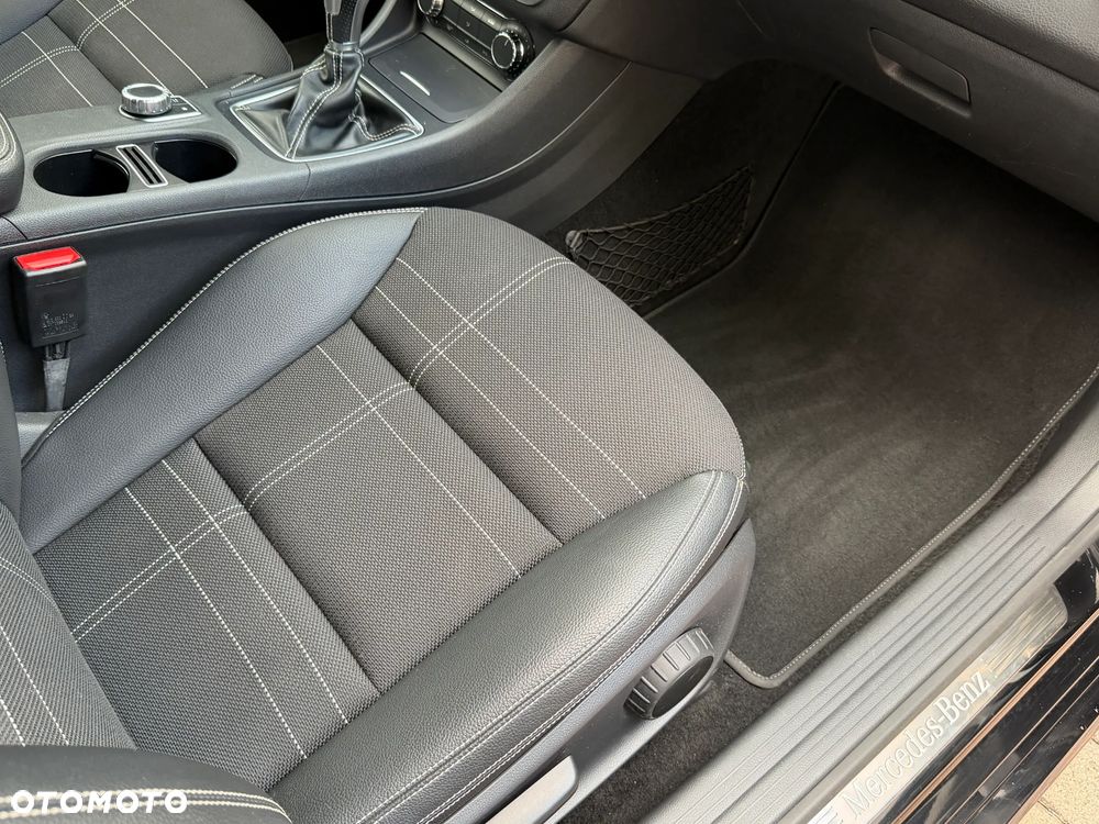 Mercedes-Benz CLA 2015