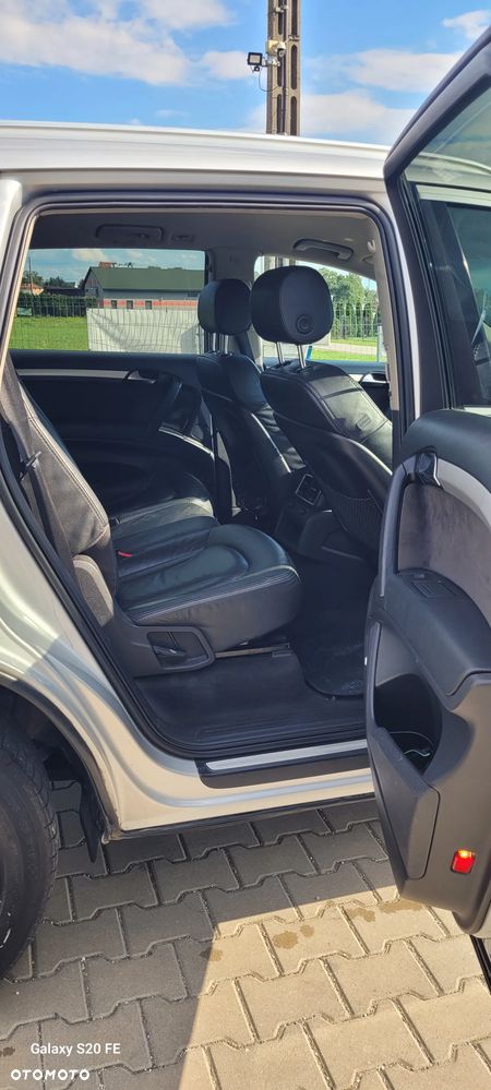 Audi Q7 - 7
