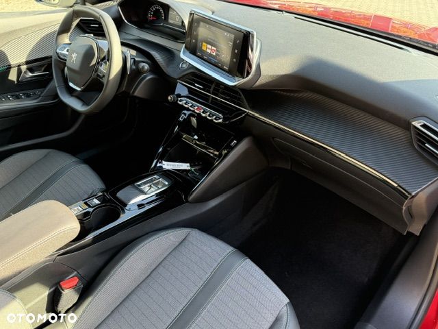 Peugeot 2008 1.2 PureTech Allure Pack S&S EAT8 - 9