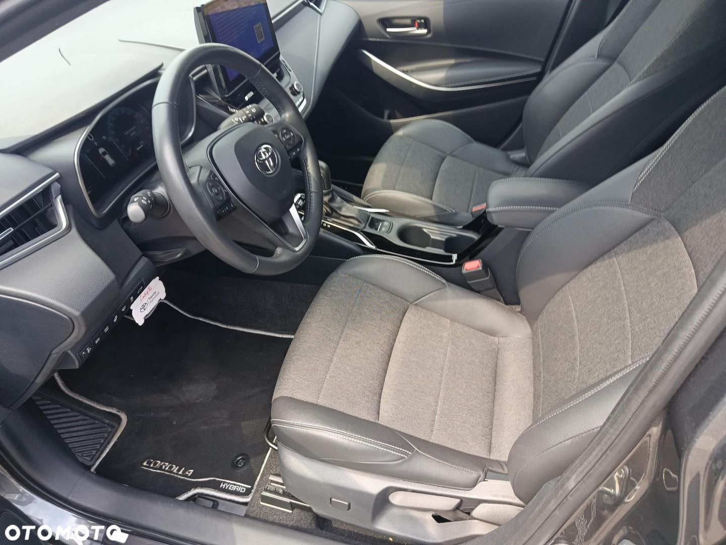 Toyota Corolla - 15