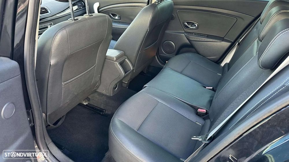 Renault Mégane Sport Tourer ENERGY dCi 110 Start & Stopp Bose Edition - 10