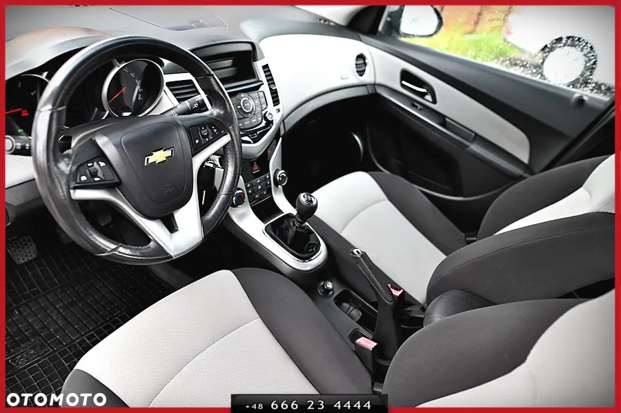 Chevrolet Cruze 1.6 LT+ - 19