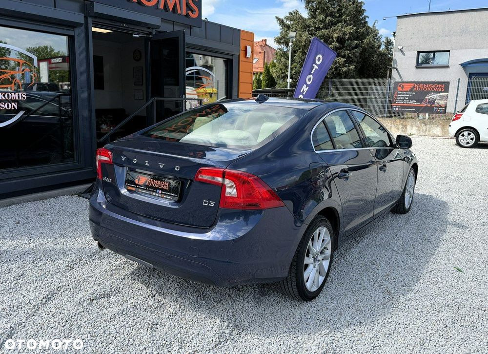 Volvo S60 - 3