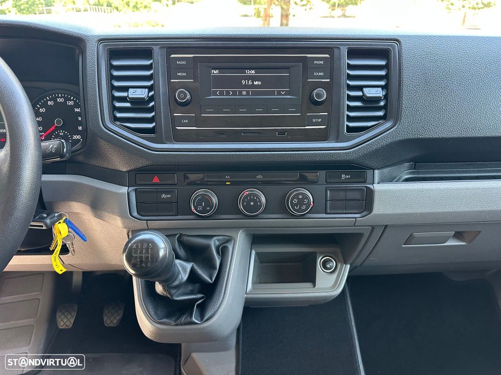 VW Crafter 35 2.0 TDI CD L4 - 11