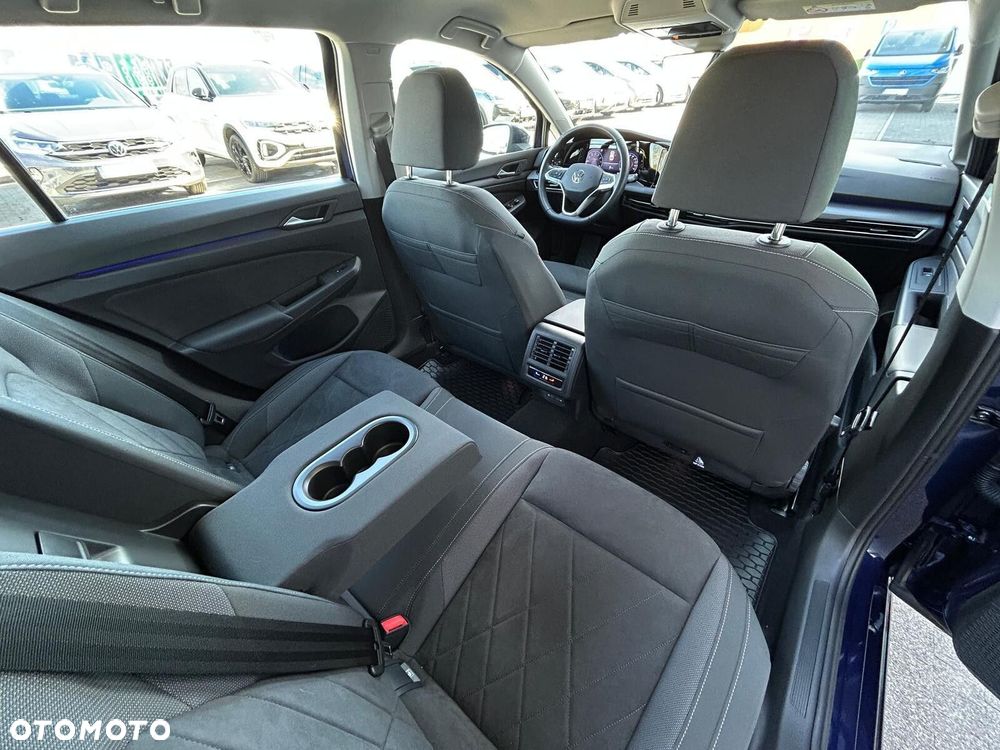 Volkswagen Golf Variant - 9