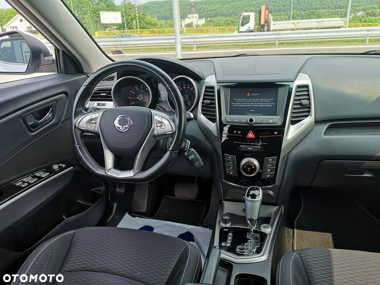SsangYong/KGM Tivoli 1.6 Quartz - 22