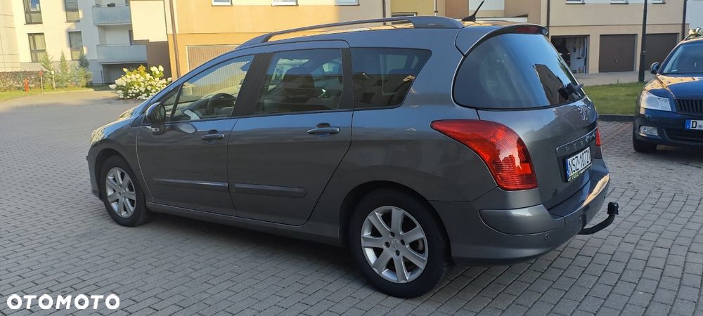Peugeot 308 - 3