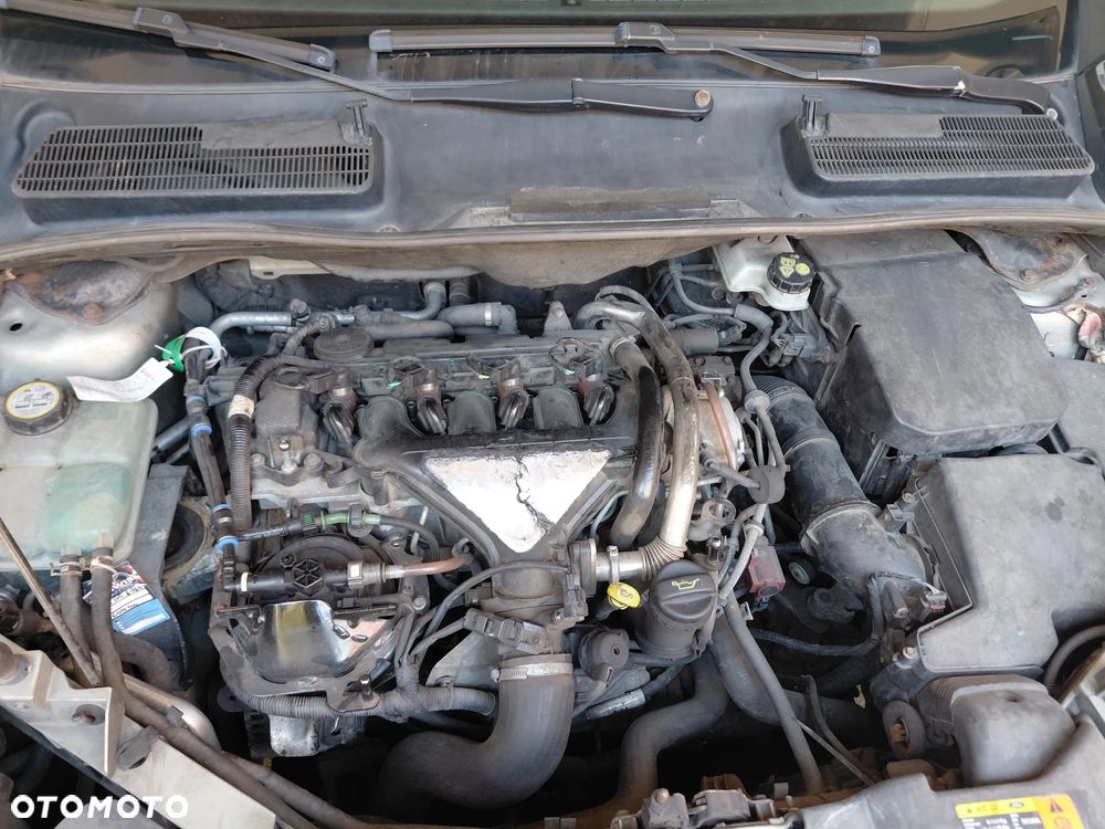 Ford Kuga 2.0 TDCi Trend - 13