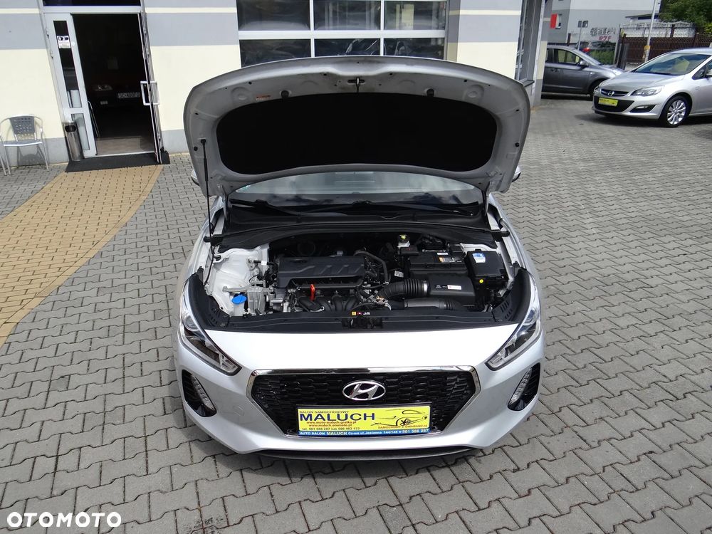 Hyundai i30 Kombi 1.4 Passion Plus - 39