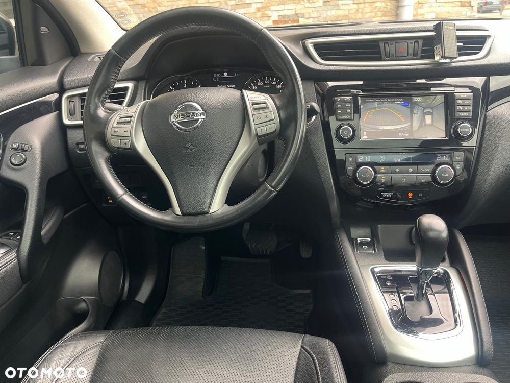 Nissan Qashqai 1.6 DCi Tekna Xtronic - 22