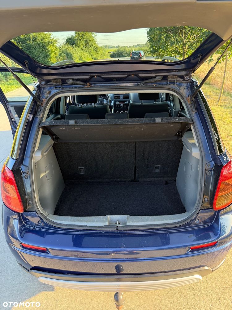 Suzuki SX4 1.6 GS / Premium 4WD - 15