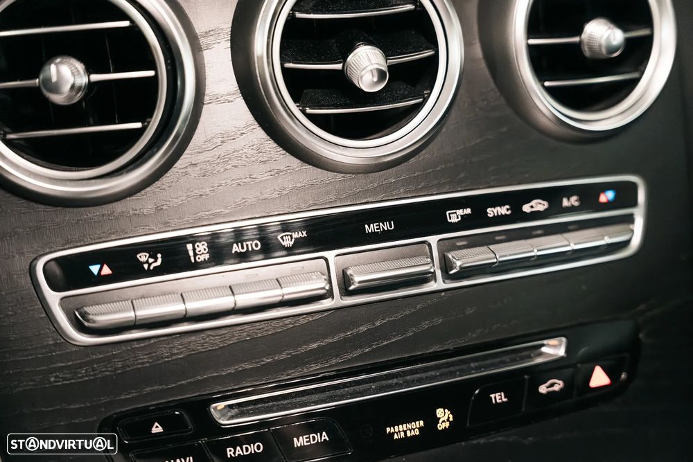 Mercedes-Benz C 250 d 9G-TRONIC AMG Line - 25