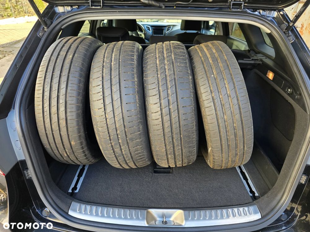 Hyundai i40 i40cw 1.7 CRDi Automatik Premium - 13