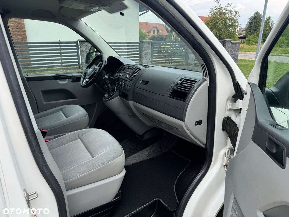 Volkswagen TRANSPORTER T5 L2H1 LIFT Długi Klima Elektryka Tempomat Furgon 3os. Hak Serwis - 17