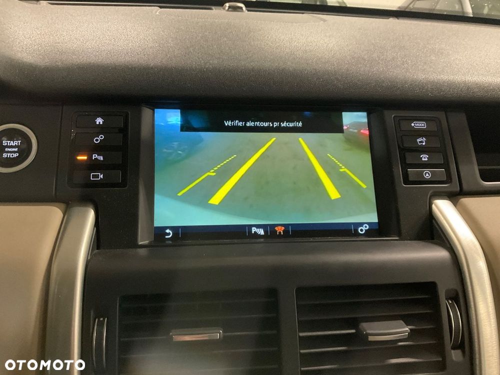 Land Rover Discovery Sport TD4 HSE - 27
