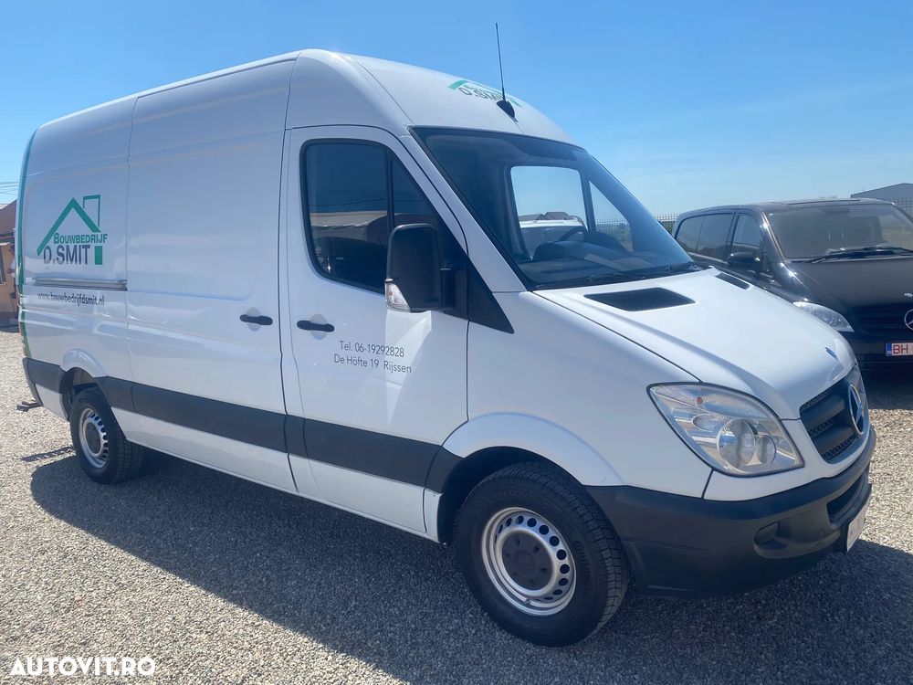 Mercedes-Benz SPRINTER - 4