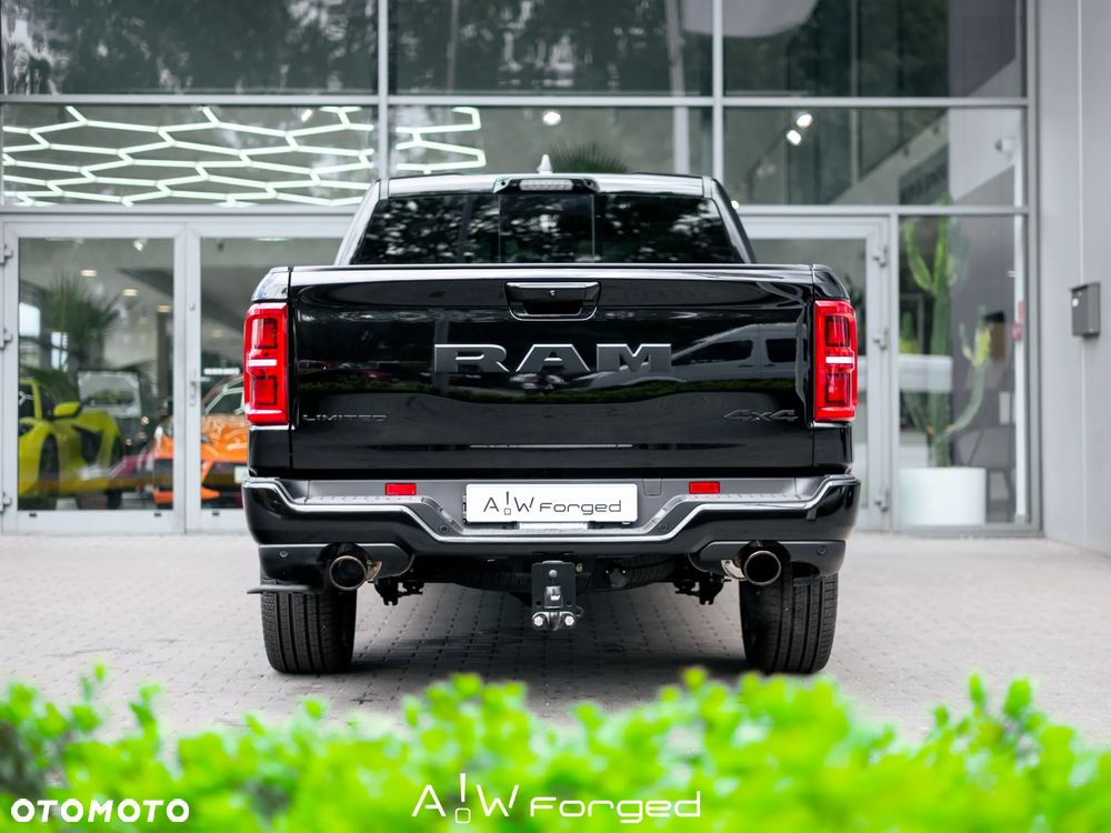 RAM 1500 - 9