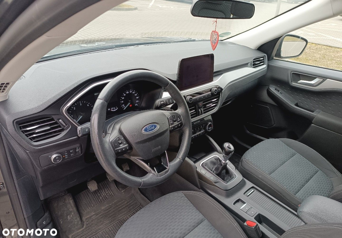 Ford Kuga - 20