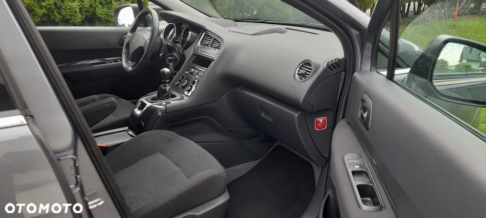 Peugeot 5008 HDI FAP 150 Premium - 5
