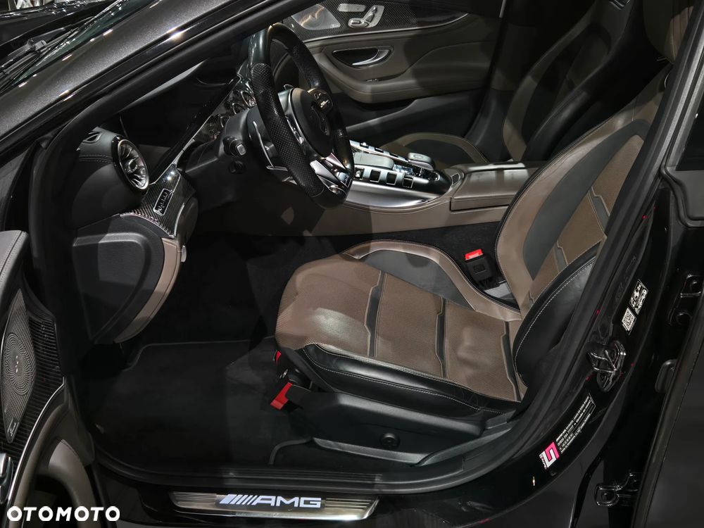 Mercedes-Benz AMG GT 43 4-Matic+ - 16