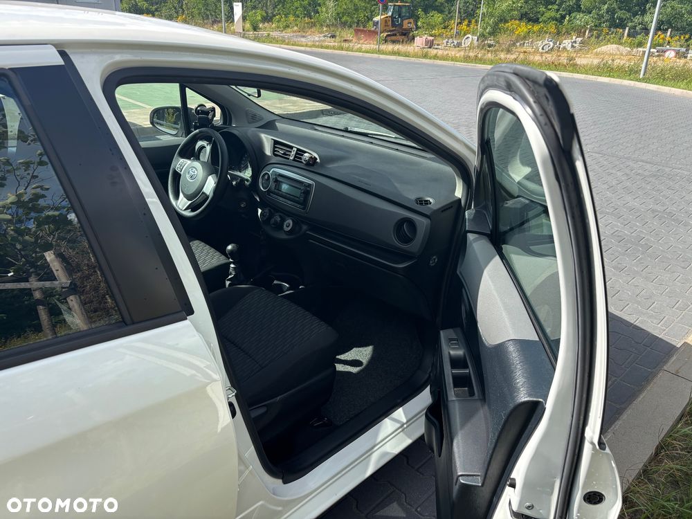Toyota Yaris 1.33 Terra - 10