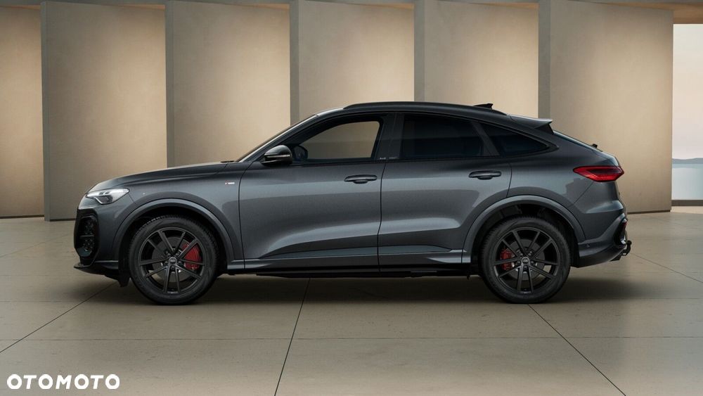 Audi Q5 Sportback - 3