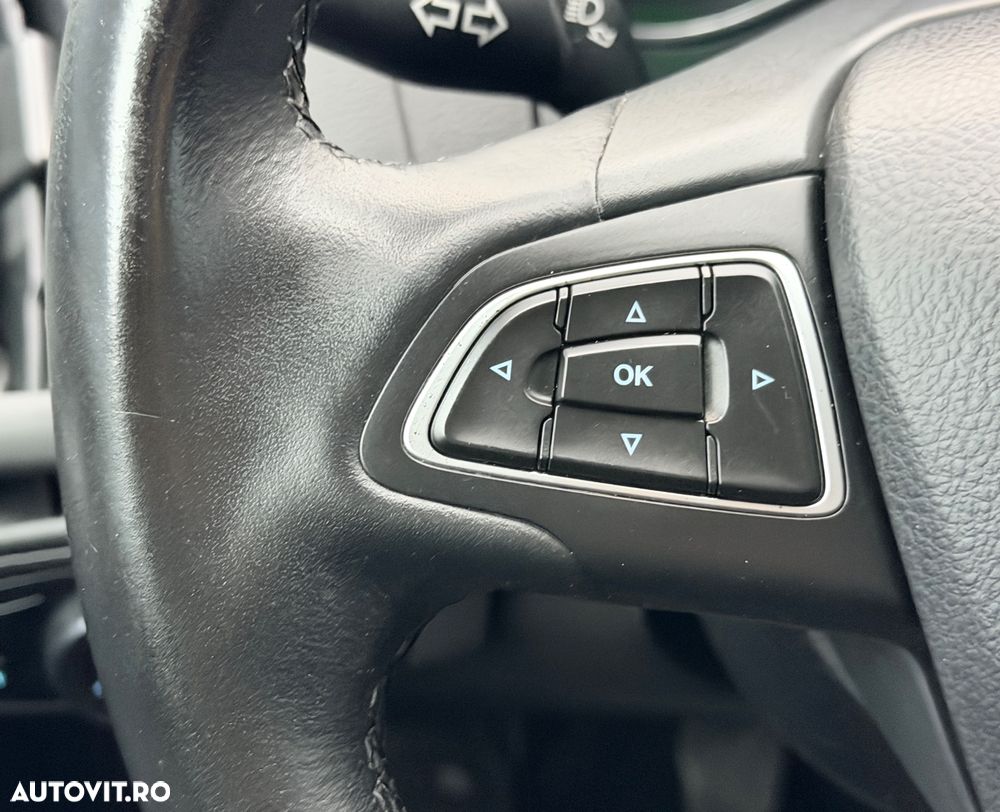 Ford Focus Turnier 1.6 TDCi DPF Start-Stopp-System Trend - 26