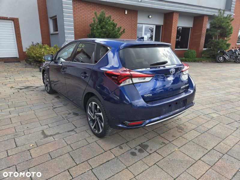 Toyota Auris 1.8 HSD Luna - 4