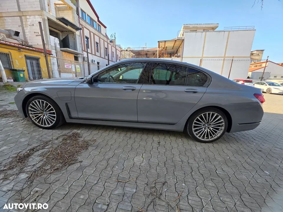 BMW Seria 7 745e AT PHEV - 15