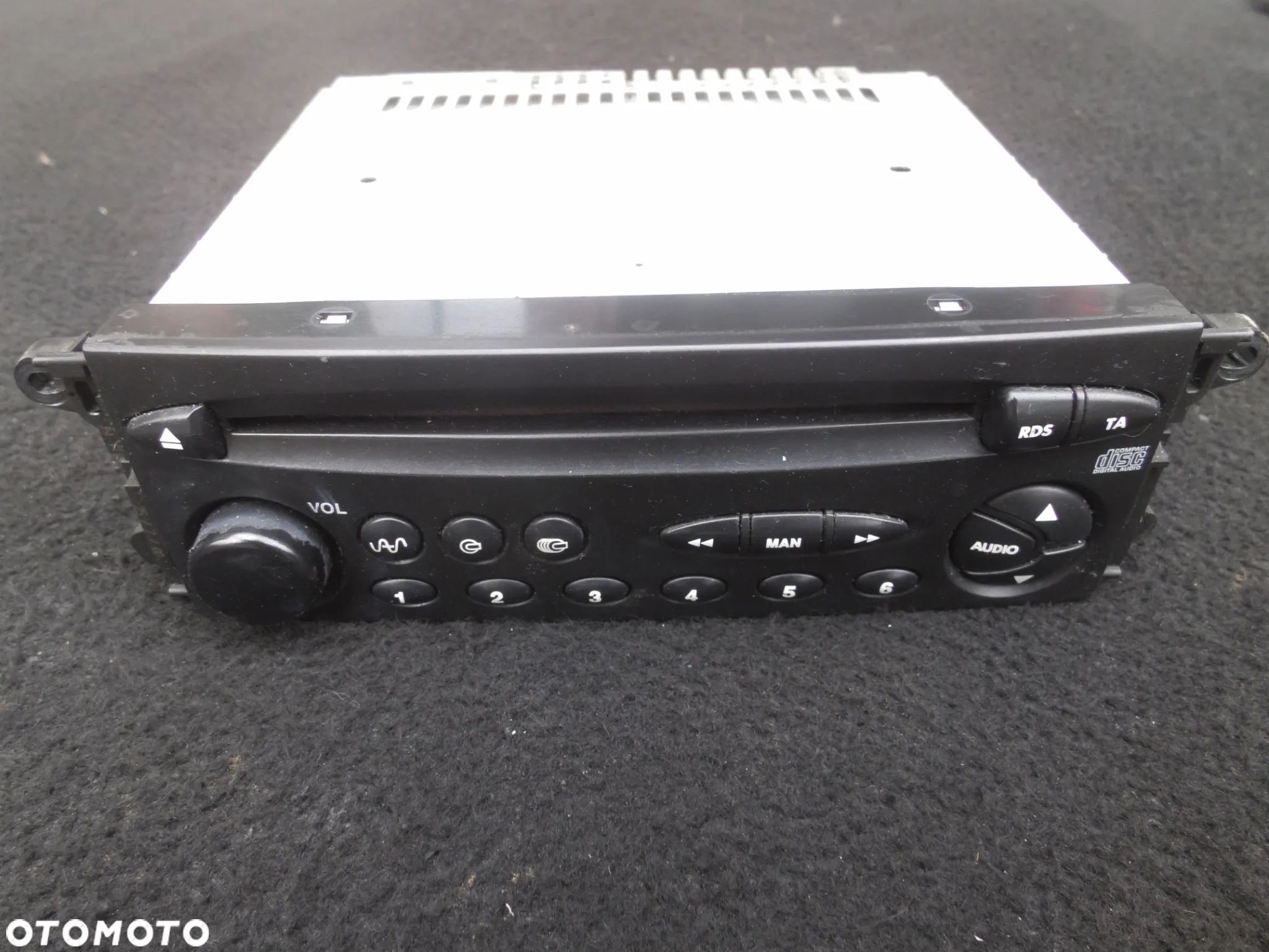 RADIO ODTWARZACZ CD CITROEN XSARA / XSARA PICASSO 96476989XT - 1