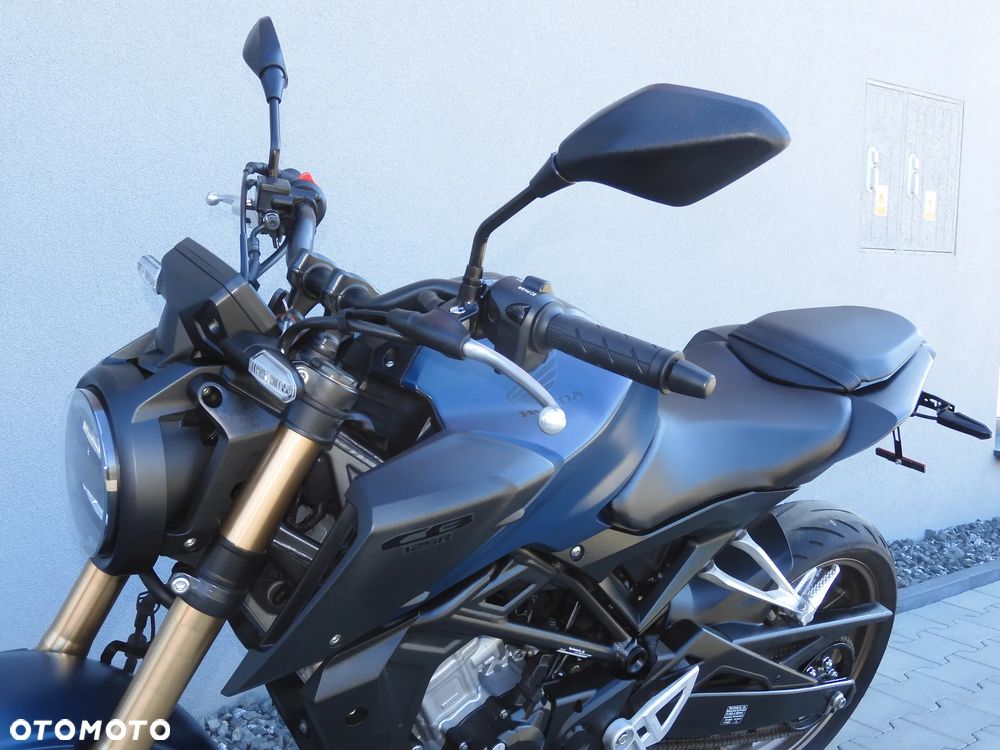 Honda CB - 21
