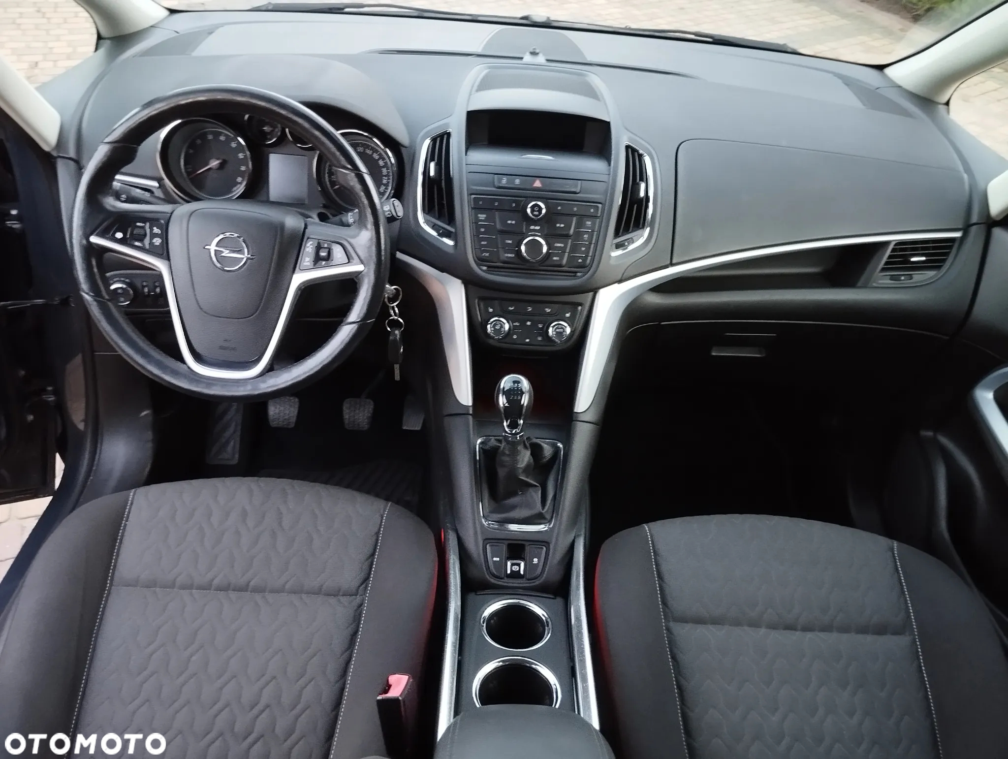 Opel Zafira 1.4 T Elite - 26
