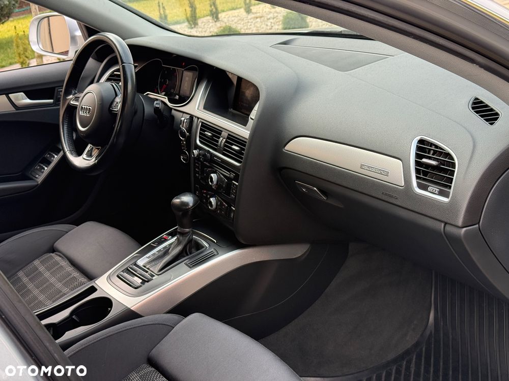 Audi A4 Limousine - 17