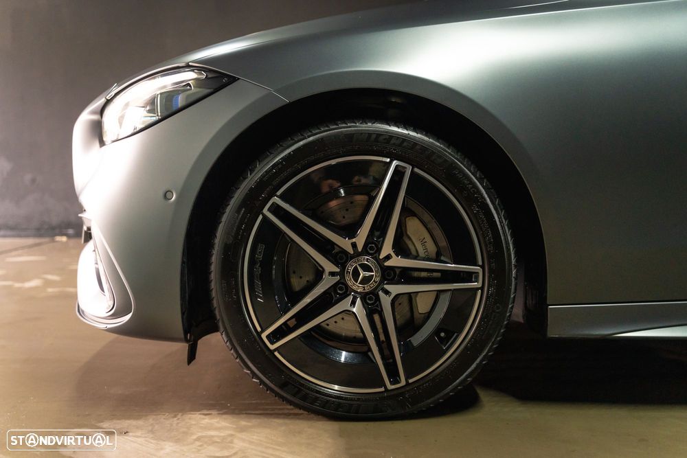 Mercedes-Benz C 300 e T 9G-TRONIC AMG Line - 25