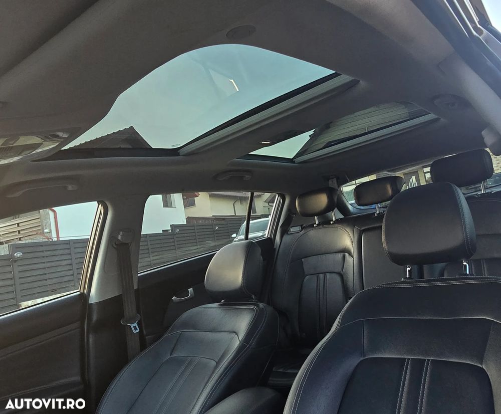 Kia Sportage 2,0 CRDI AWD Aut. Platinum - 39