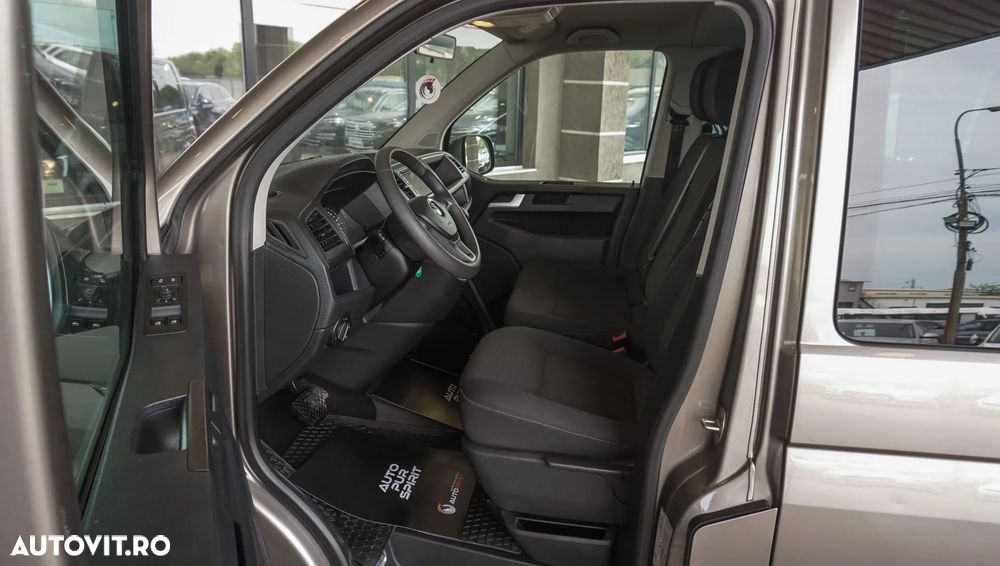 Volkswagen Caravelle T6 2.0 TDI KR Comfortline DSG - 16