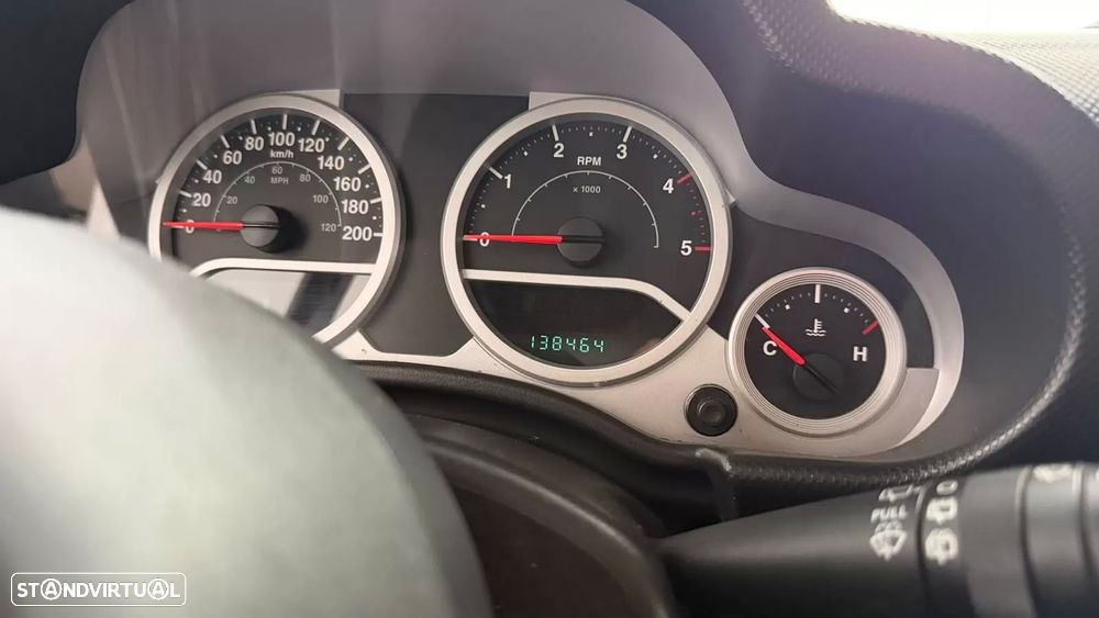Jeep Wrangler Unlimited 2.8 CRD Sahara AT - 21