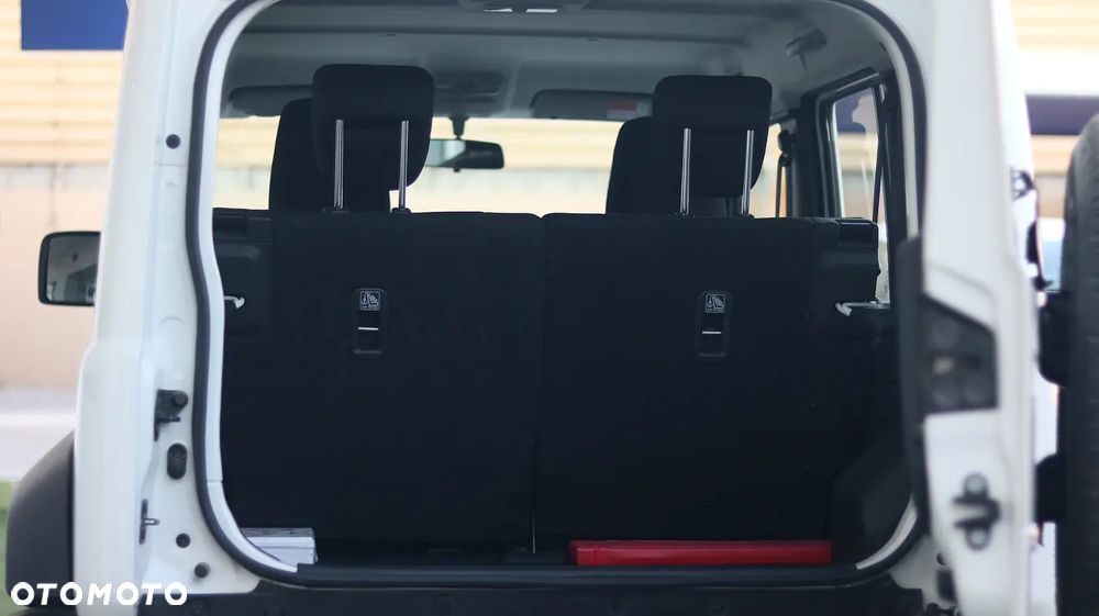 Suzuki Jimny - 13