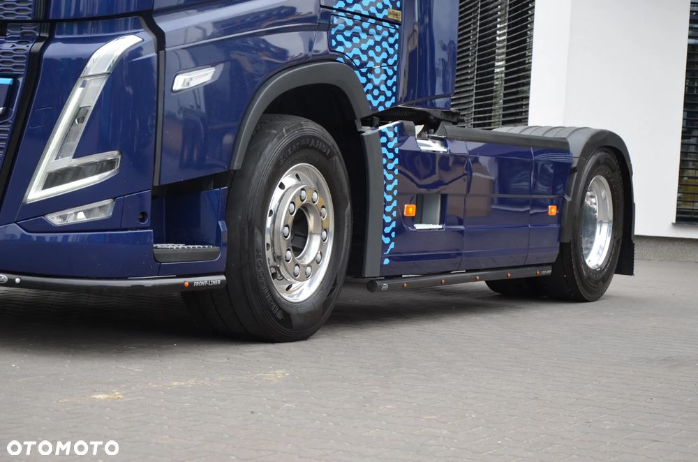 Volvo FH 5 XL NEW / 2021r. / I-SAVE / KLIMA P. / FULL LED / ACC / ALCOA / NAVI / KAMERA / DE / 5718 - 9