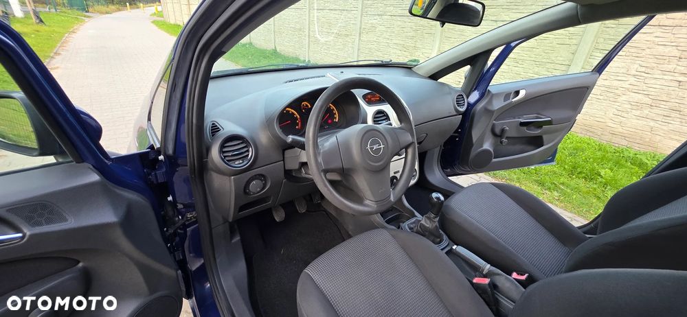 Opel Corsa - 17