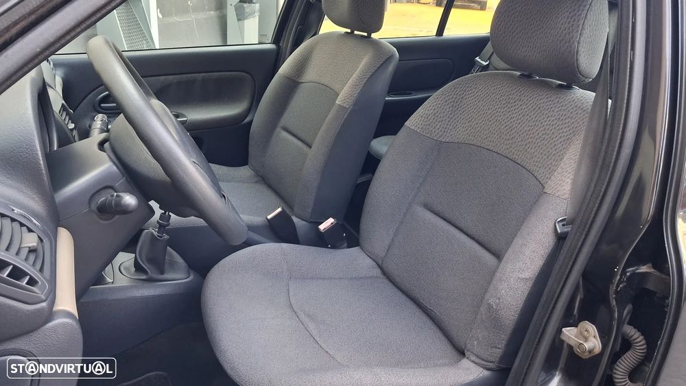 Renault Clio 1.2 16V Dynamique - 15