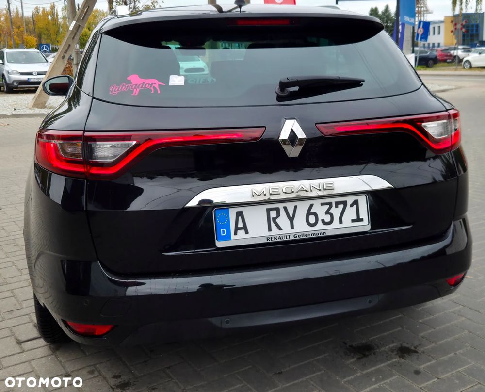 Renault Megane ENERGY TCe 140 EDC LIMITED - 13