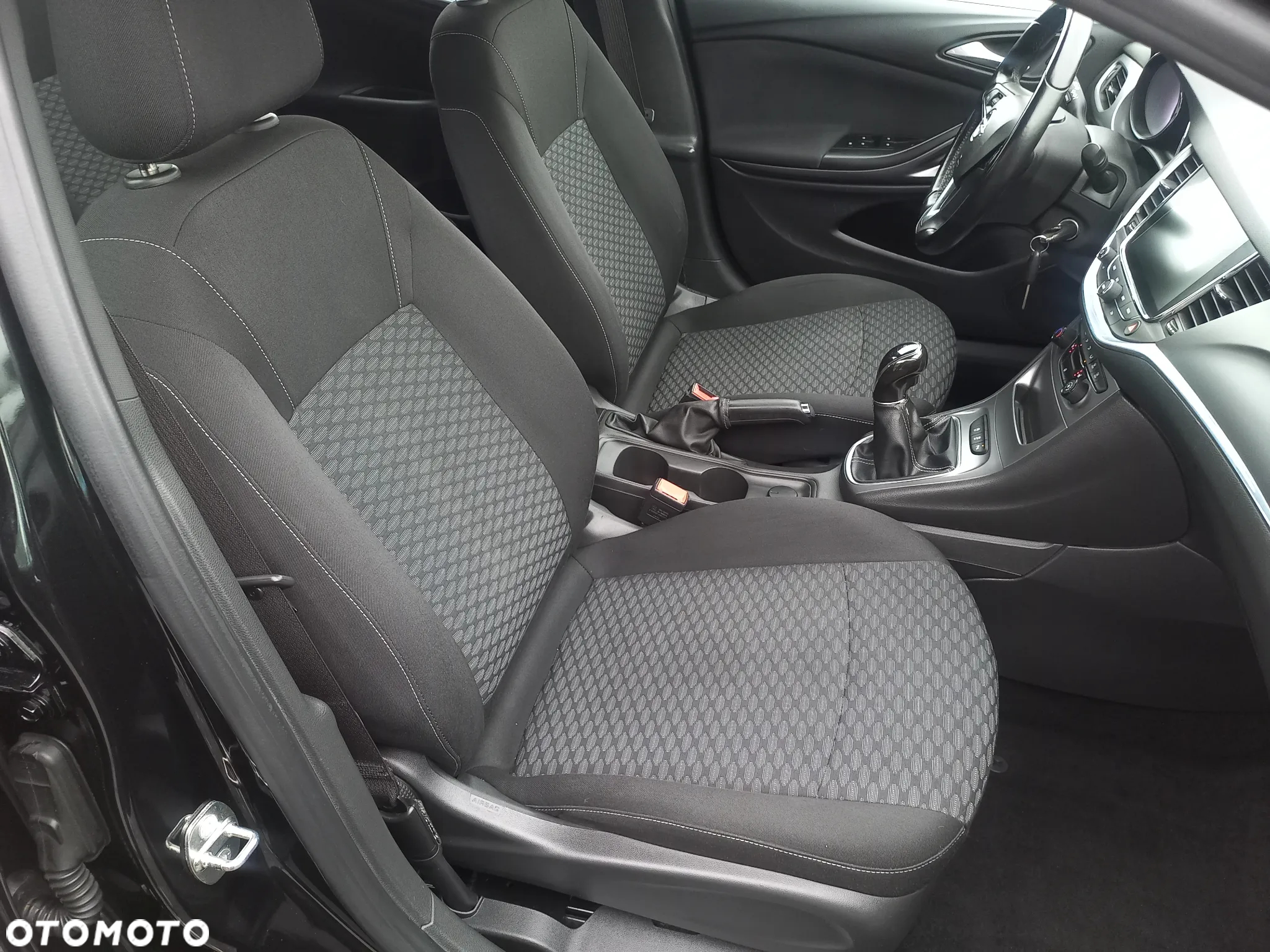 Opel Astra - 17