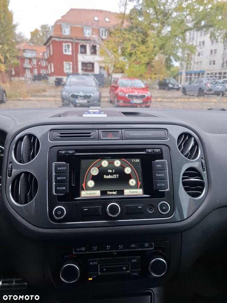 Volkswagen Tiguan 2.0 TDI 4Mot R-Style DSG - 8